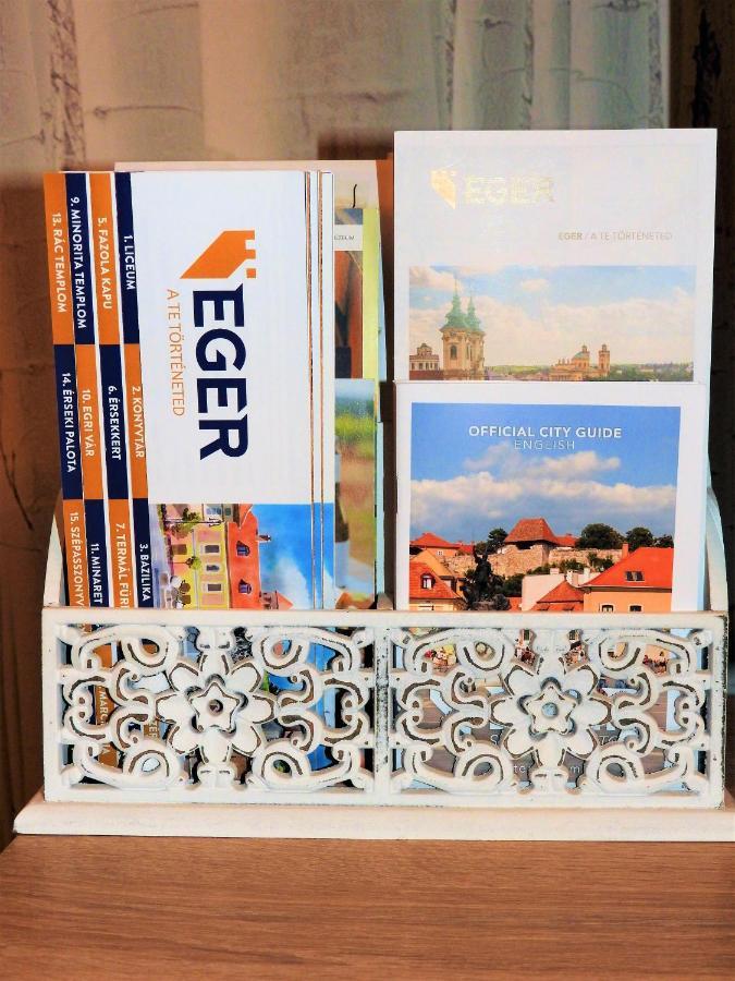Lena Apartman - Eger Eksteriør billede